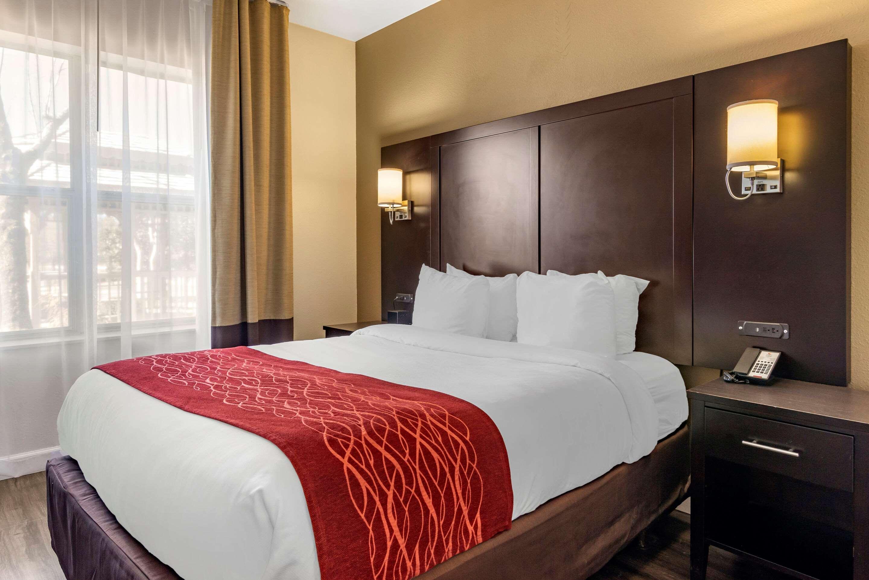 Comfort & Near Six Flags 2* Lithia Springs