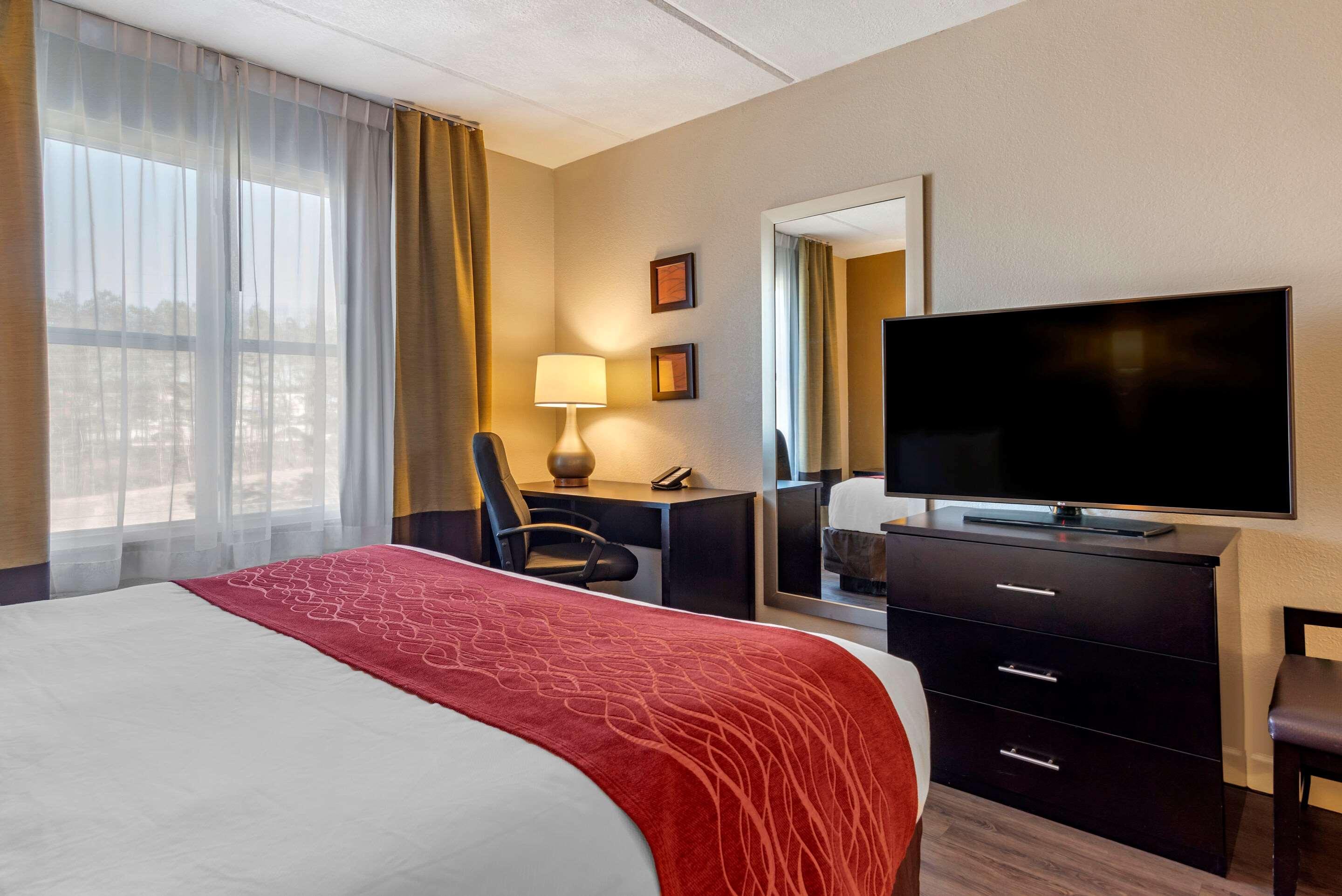 Comfort & Near Six Flags 2* Lithia Springs