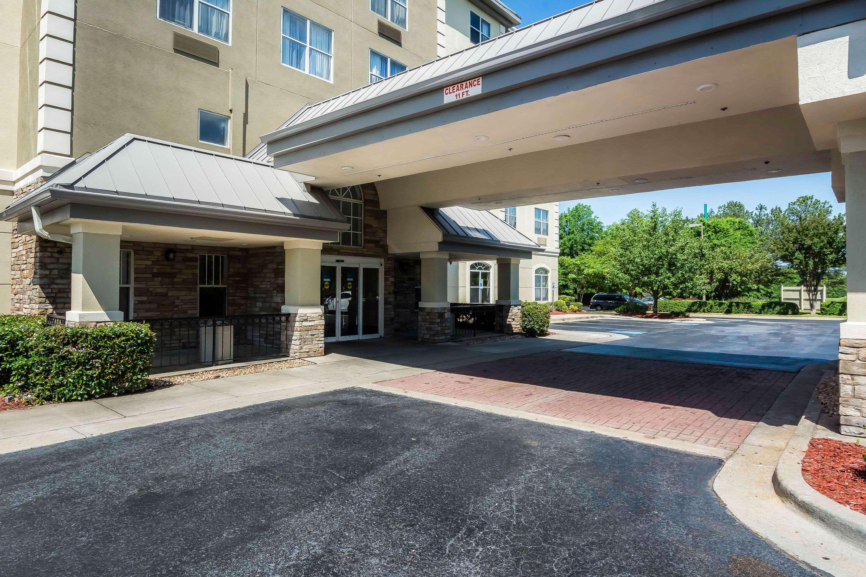 Comfort & Near Six Flags 2* Lithia Springs