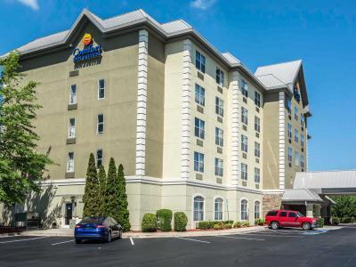 Comfort & Near Six Flags Hotel