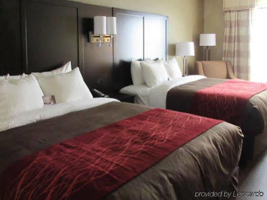 Comfort & Near Six Flags